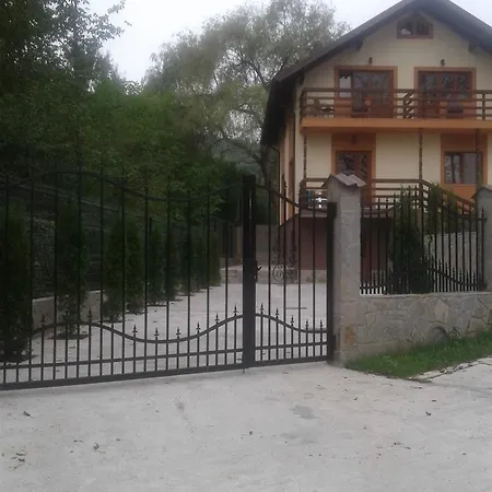 Chalet Casa Teju 2 *